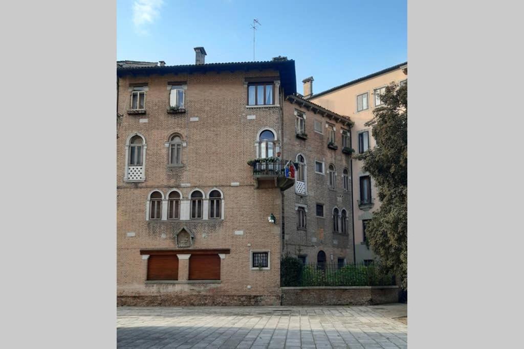 Casa Pusterla Apartment เวนิส ภายนอก รูปภาพ