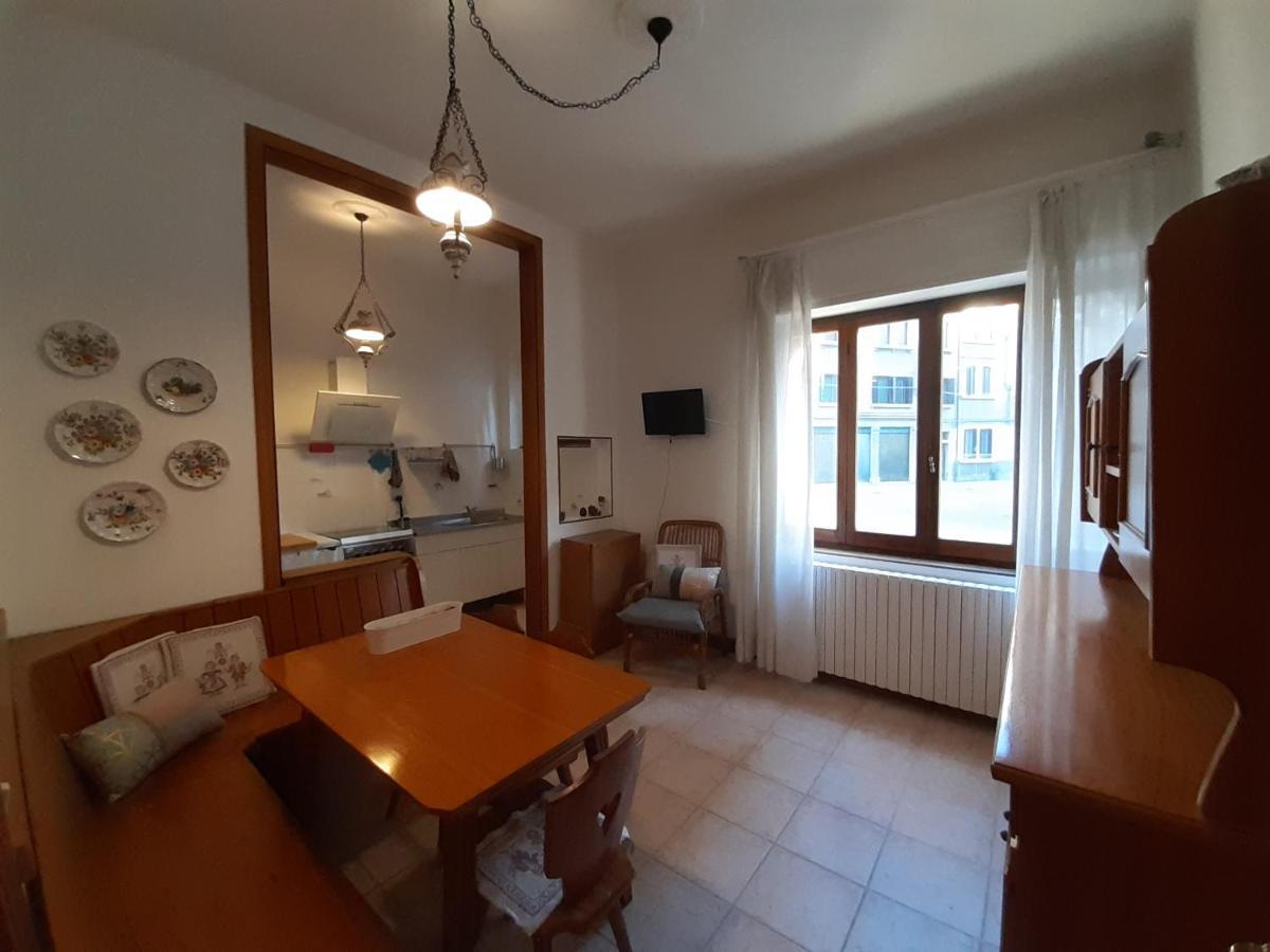 Casa Pusterla Apartment เวนิส ภายนอก รูปภาพ